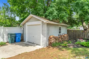 123 Treadwell St, Hamden, CT 06517 - Photo 30