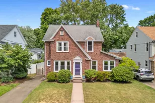 123 Treadwell St, Hamden, CT 06517 - Photo 1