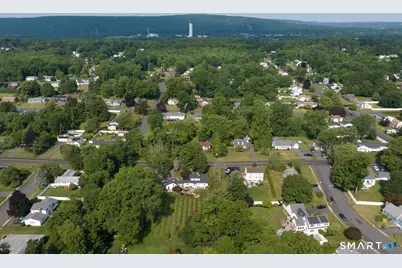 156 Red Stone Hill, Plainville, CT 06062 - Photo 14