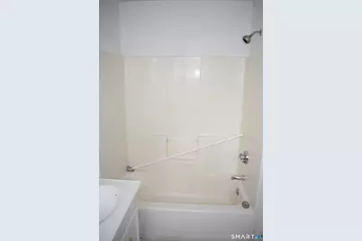 15 Pendleton Street #1, New Haven, CT 06511 - Photo 8