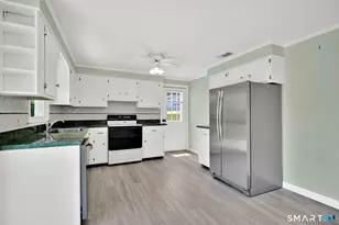 7 Rogers Dr, Meriden, CT 06450 - Photo 14