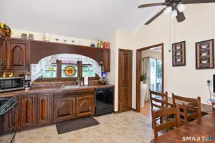 10 Rolf Dr, Danbury, CT 06810 - Photo 18