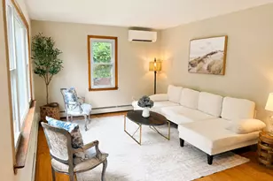 18 Dawn St, Fairfield, CT 06824 - Photo 2