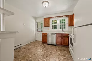 414 Robin Ct, Cheshire, CT 06410 - Photo 6