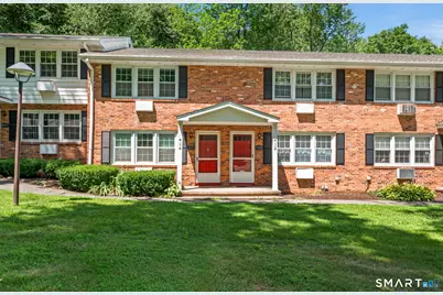 414 Robin Court #414, Cheshire, CT 06410 - Photo 1