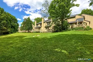 16 Fox Run, Woodbury, CT 06798 - Photo 10