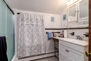 1 S Forest Cir, West Haven, CT 06516 - Photo 20
