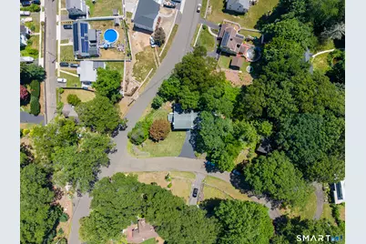 1 South Forest Circle, West Haven, CT 06516 - Photo 32