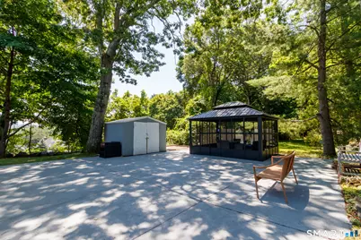 1 South Forest Circle, West Haven, CT 06516 - Photo 24