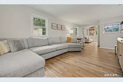 12 Regent Court, Stamford, CT 06907 - Photo 8