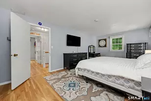 12 Regent Ct, Stamford, CT 06907 - Photo 16