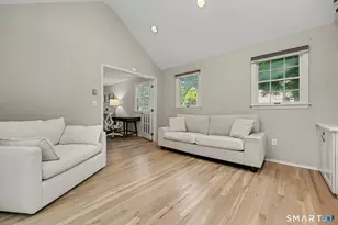 12 Regent Ct, Stamford, CT 06907 - Photo 12