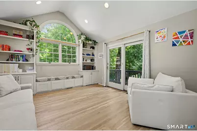 12 Regent Court, Stamford, CT 06907 - Photo 10
