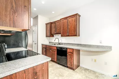 18 Wishing Well Lane #18, New Milford, CT 06776 - Photo 4