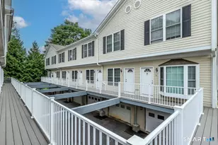 18 Wishing Well Ln, New Milford, CT 06776 - Photo 2