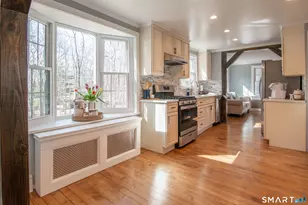 28 Rock Cut Rd, Bridgewater, CT 06752 - Photo 10