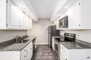 50 Aiken St, Norwalk, CT 06851 - Photo 18