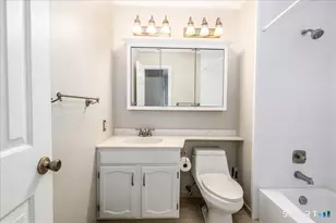 50 Aiken St, Norwalk, CT 06851 - Photo 24