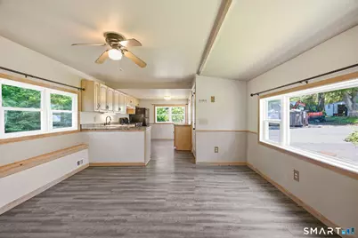 165 Laurelwood Lane, Danbury, CT 06811 - Photo 4