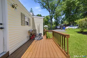 165 Laurelwood Ln, Danbury, CT 06811 - Photo 22
