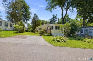 165 Laurelwood Ln, Danbury, CT 06811 - Photo 18