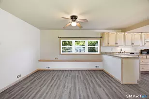 165 Laurelwood Ln, Danbury, CT 06811 - Photo 4
