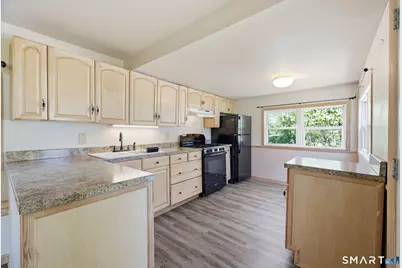 165 Laurelwood Lane, Danbury, CT 06811 - Photo 6