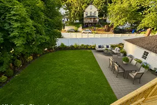 11 Windsor Pl, Norwalk, CT 06854 - Photo 6