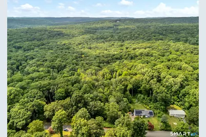 14 West Woodland Drive, Redding, CT 06896 - Photo 8