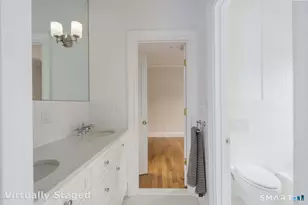 65 Sherwood Pl, Greenwich, CT 06830 - Photo 18