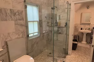 65 Sherwood Pl, Greenwich, CT 06830 - Photo 16