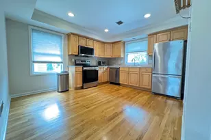 17 Glenwood Ave, Norwalk, CT 06854 - Photo 1