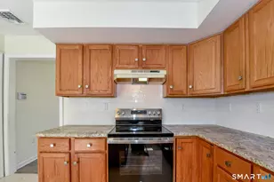 5 Moody Ave, Fairfield, CT 06825 - Photo 6
