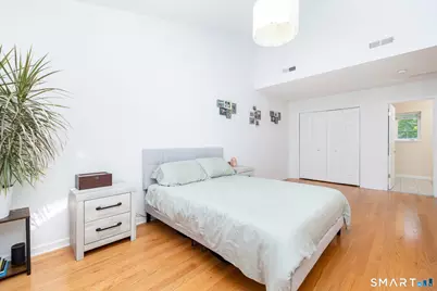 18 East Village Court #18, Branford, CT 06405 - Photo 14