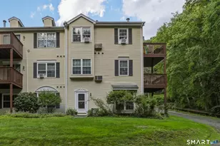 142 Spyglass Ct, Torrington, CT 06790 - Photo 10