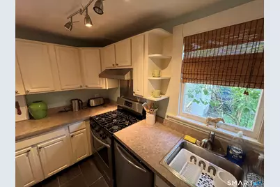 17 Anderson Street, New Haven, CT 06511 - Photo 8