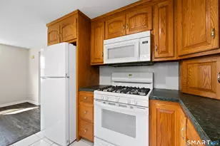 631 Burritt St, Southington, CT 06479 - Photo 6