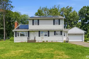 213 Acme Dr, Middlebury, CT 06762 - Photo 1