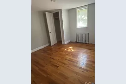 410 Chamberlain Avenue, Bridgeport, CT 06606 - Photo 2