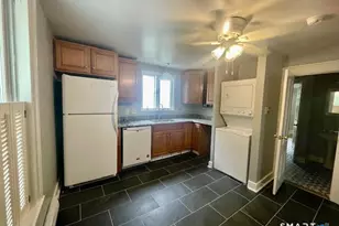 165 Whitfield St, Guilford, CT 06437 - Photo 4