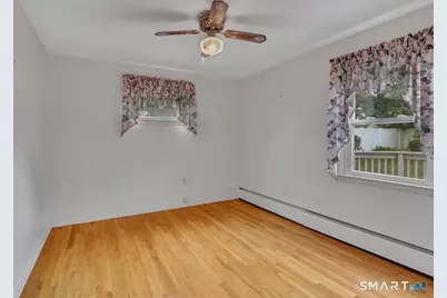 26 Russell Road, Meriden, CT 06450 - Photo 12