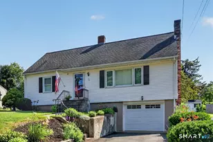26 Russell Rd, Meriden, CT 06450 - Photo 2