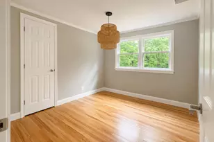 29 Barry Ln, Simsbury, CT 06070 - Photo 4