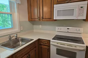 86 Hidden Knolls Cir, Monroe, CT 06468 - Photo 8