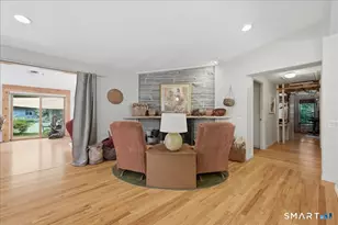15 Mitchell Dr, East Lyme, CT 06357 - Photo 8