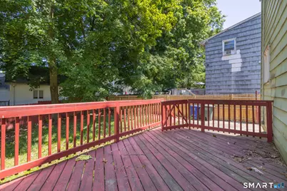166 Earl Avenue, Bridgeport, CT 06606 - Photo 20