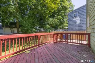 166 Earl Ave, Bridgeport, CT 06606 - Photo 20