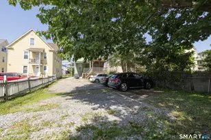 793 Brewster St, Bridgeport, CT 06605 - Photo 16