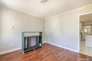 793 Brewster St, Bridgeport, CT 06605 - Photo 6