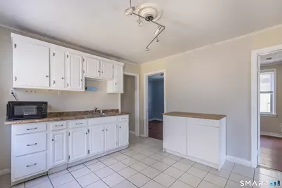 793 Brewster Street #2nd Floor, Bridgeport, CT 06605 - Photo 2